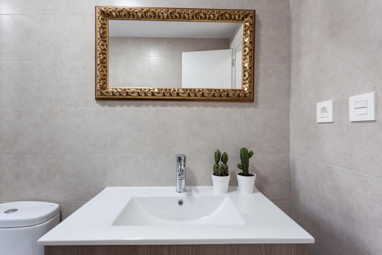 Arabial Deluxe Apartment กรานาดา ภายนอก รูปภาพ